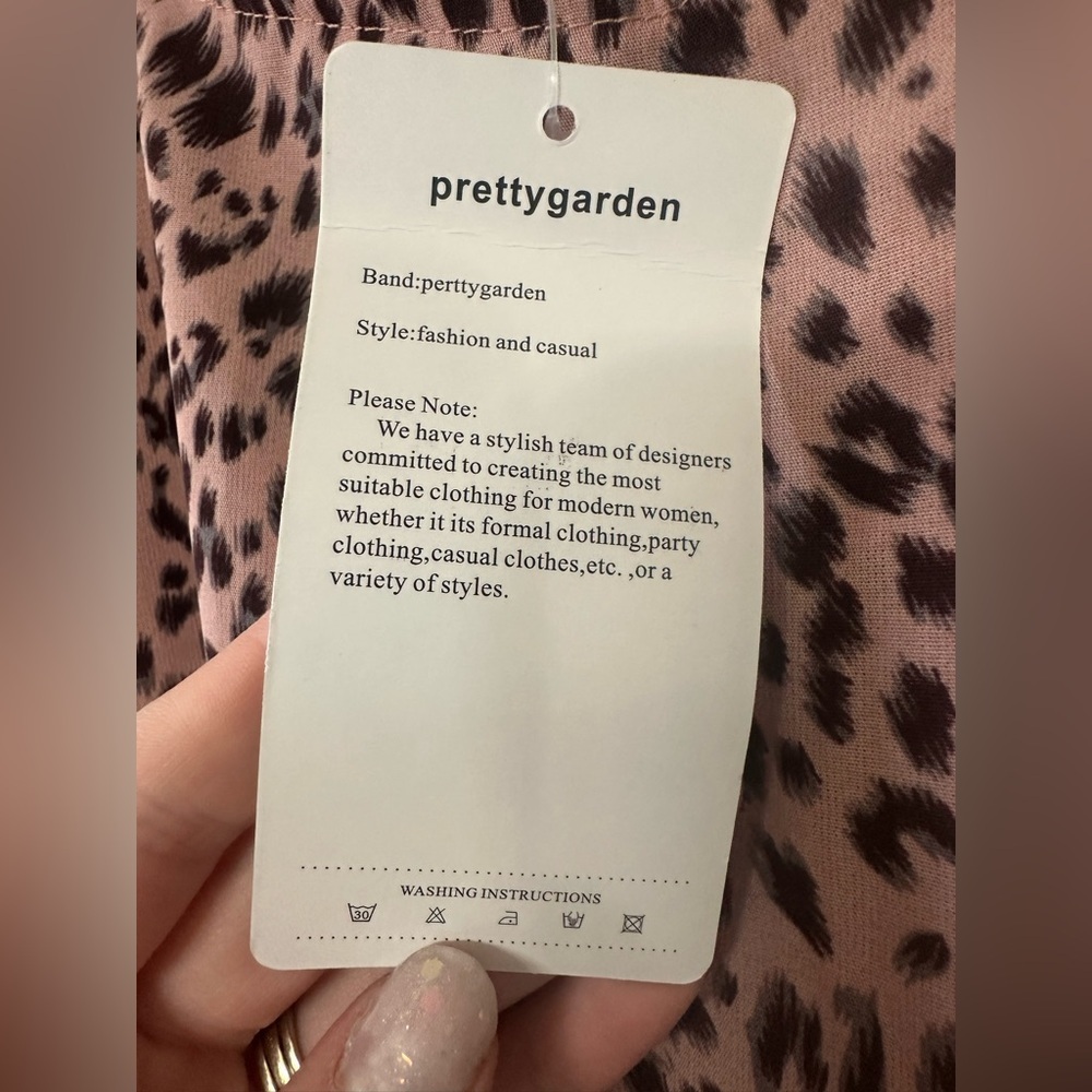NWT Pretty Garden Dress - Picture 6 of 7